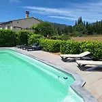 Villa Les Terre Rouges Avec Piscine Dans L ' Aude *